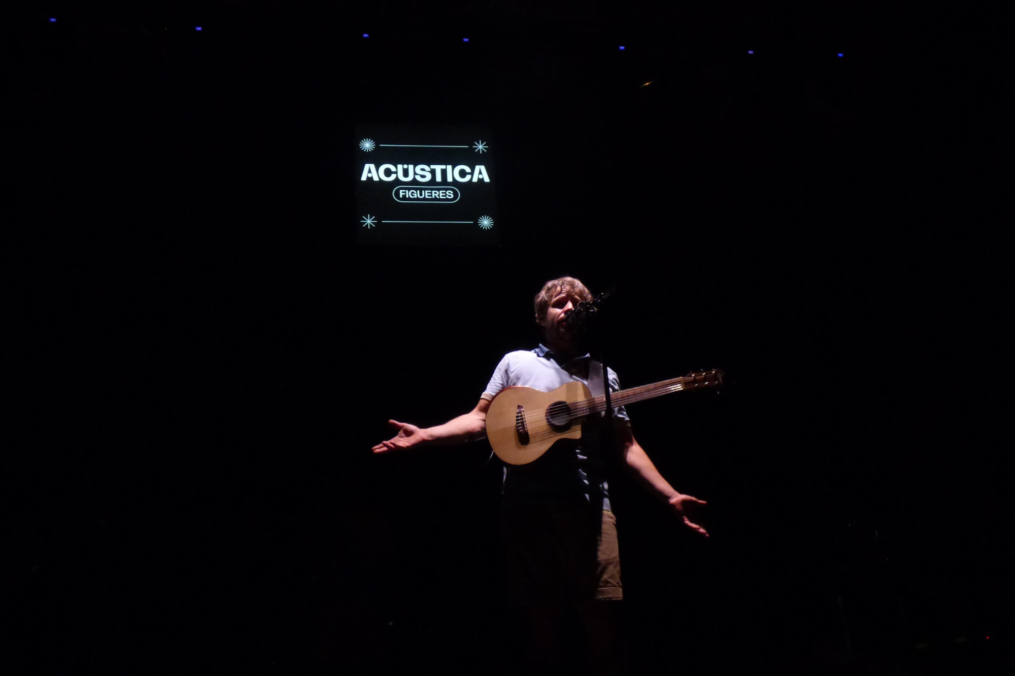 Figueres es desborda amb la tercera nit del festival acústica