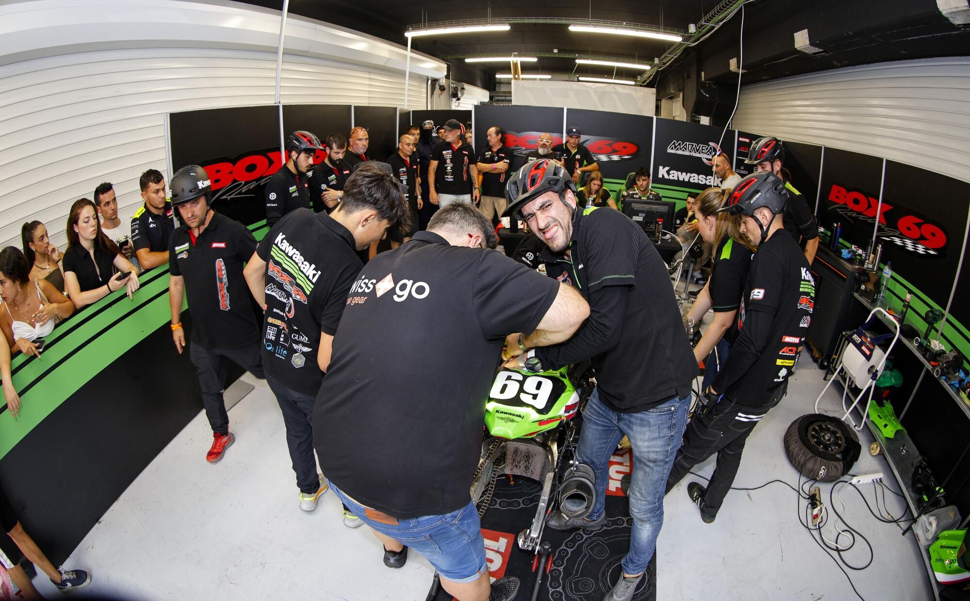 Imatges de les 24 hores de Montmeló de motociclisme 2025
