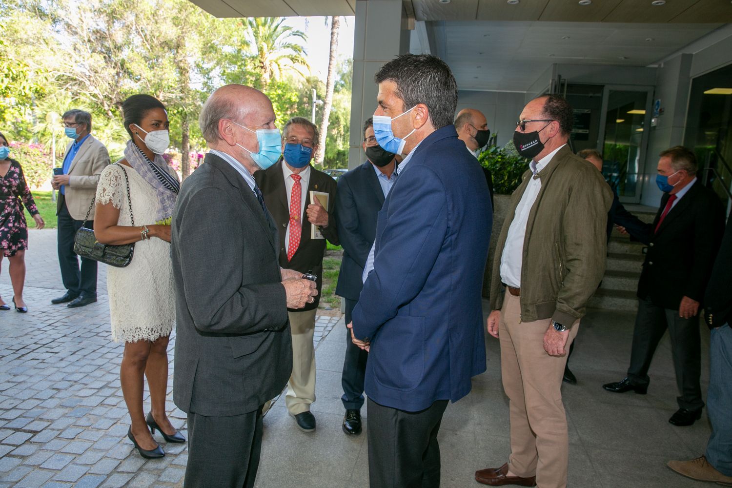 Homenaje a Manuel Lorenzo Pardo en el Club INFORMACIÓN