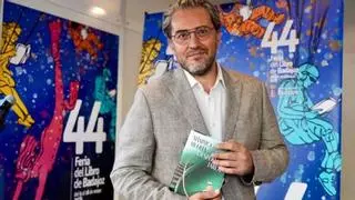 Máximo Huerta: "De todos los errores que he cometido en mi vida, el gran acierto ha sido montar una librería"