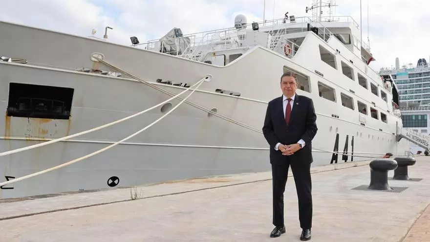 El ministro Planas defiende una nueva etapa para la pesca europea