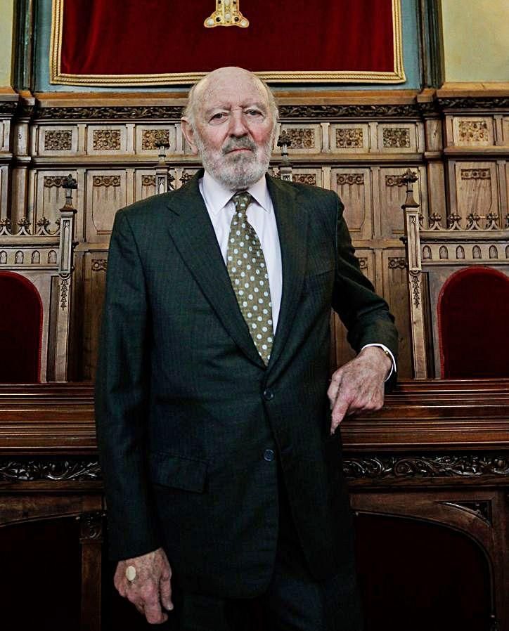 Alberto Aza | Nacido el 23 de mayo de 1937. Jefe de la Casa del Rey de 2002 a 2011.