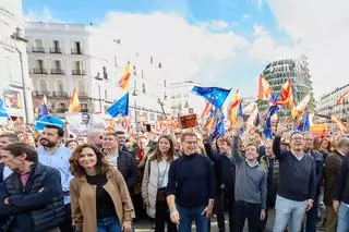 El PP llena las calles contra la amnistía y Feijóo pide la dimisión de Sánchez