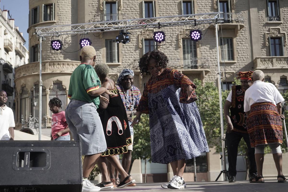 Les imatges de la Festa Intercultural de Manresa, 2026