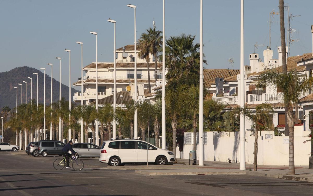 Viviendas en el núcleo de Almardà.