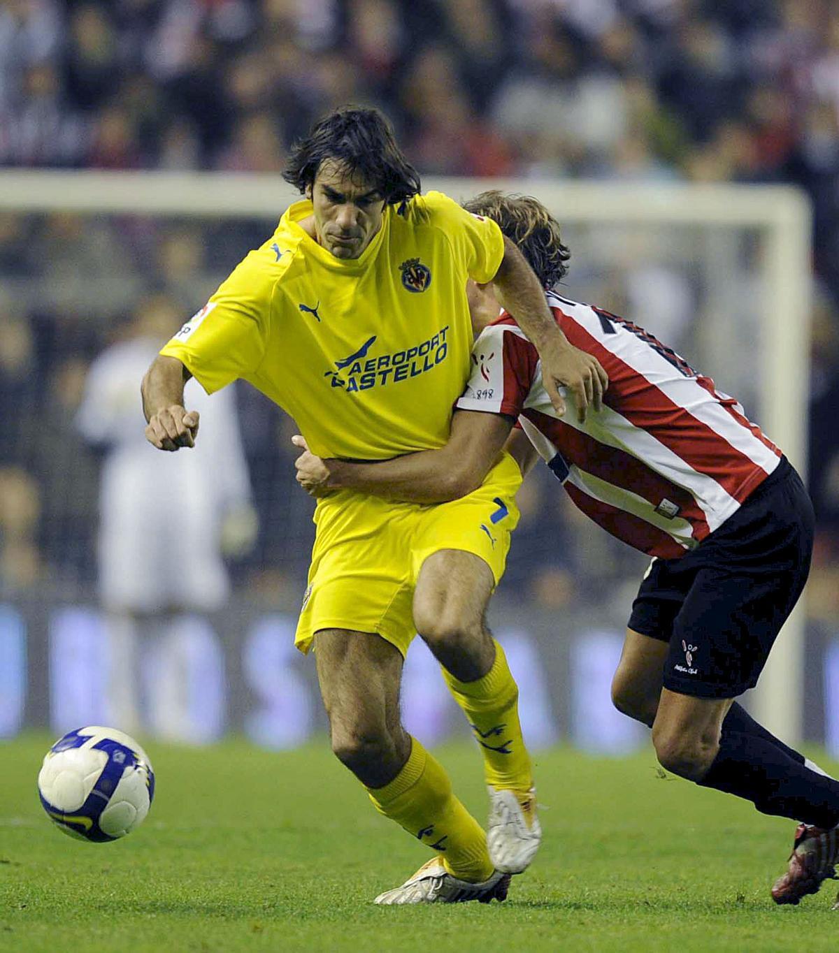 Robert Pirès marcó uno de os cuatro goles del 1-4 en la victoria del Villarreal en Bilbao en 2008.