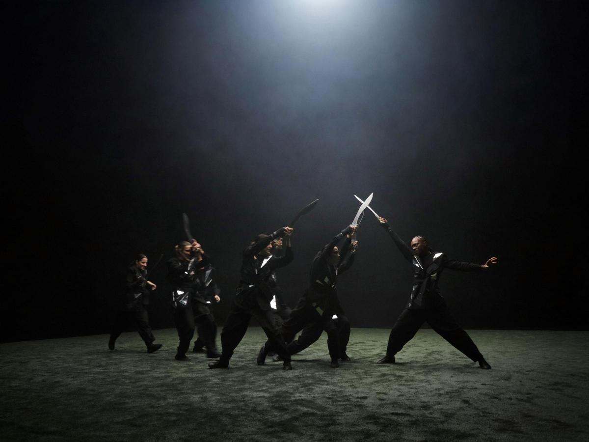 Margherita Mattia, Elena Cattardico, Gabriella Lemma, JP Hon y Kibrea Carmichael en Marina Abramović Balkan Erotic Epic