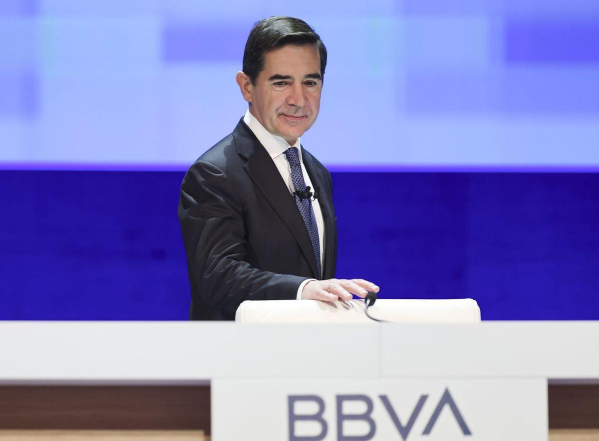 El BBVA acusa el Govern d’entorpir una operació "entre actors privats" El BBVA acusa el Govern d’entorpir una operació "entre actors privats"