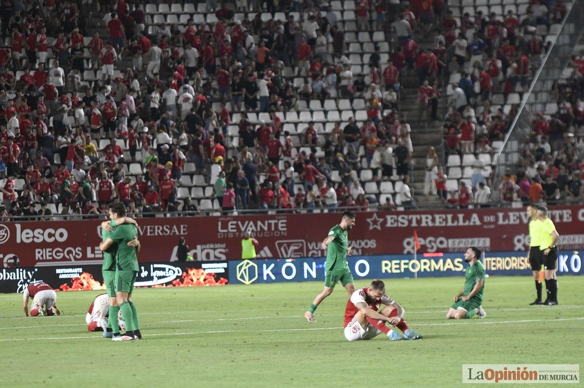 Así fue el encuentro del play off del Real Murcia y el Nástic en la lucha por el ascenso