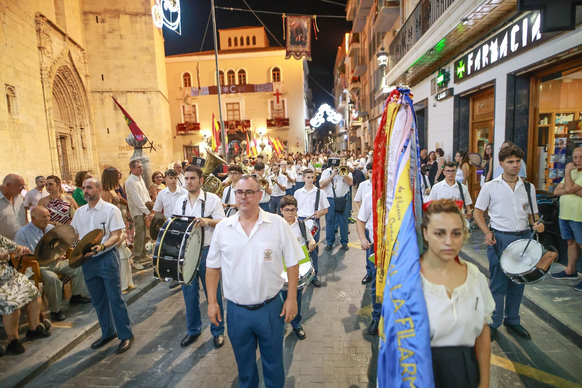 Aquí tienes las imágenes de la procesión de San Roque de Callosa de Segura, que cerraba las fiestas patronales de 2025
