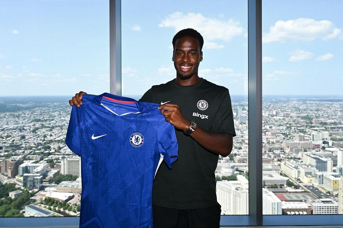 Jamie Bynoe-Gittens, nuevo futbolista del Chelsea