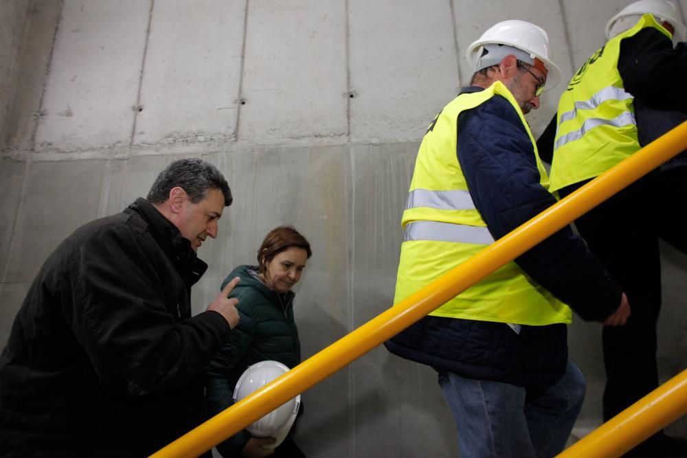 Visita de la alcaldesa al pozo de tormentas de la EMA en Poniente