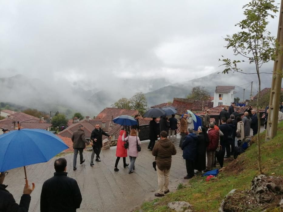 Así fue la visita de la Familia Real a Asiegu