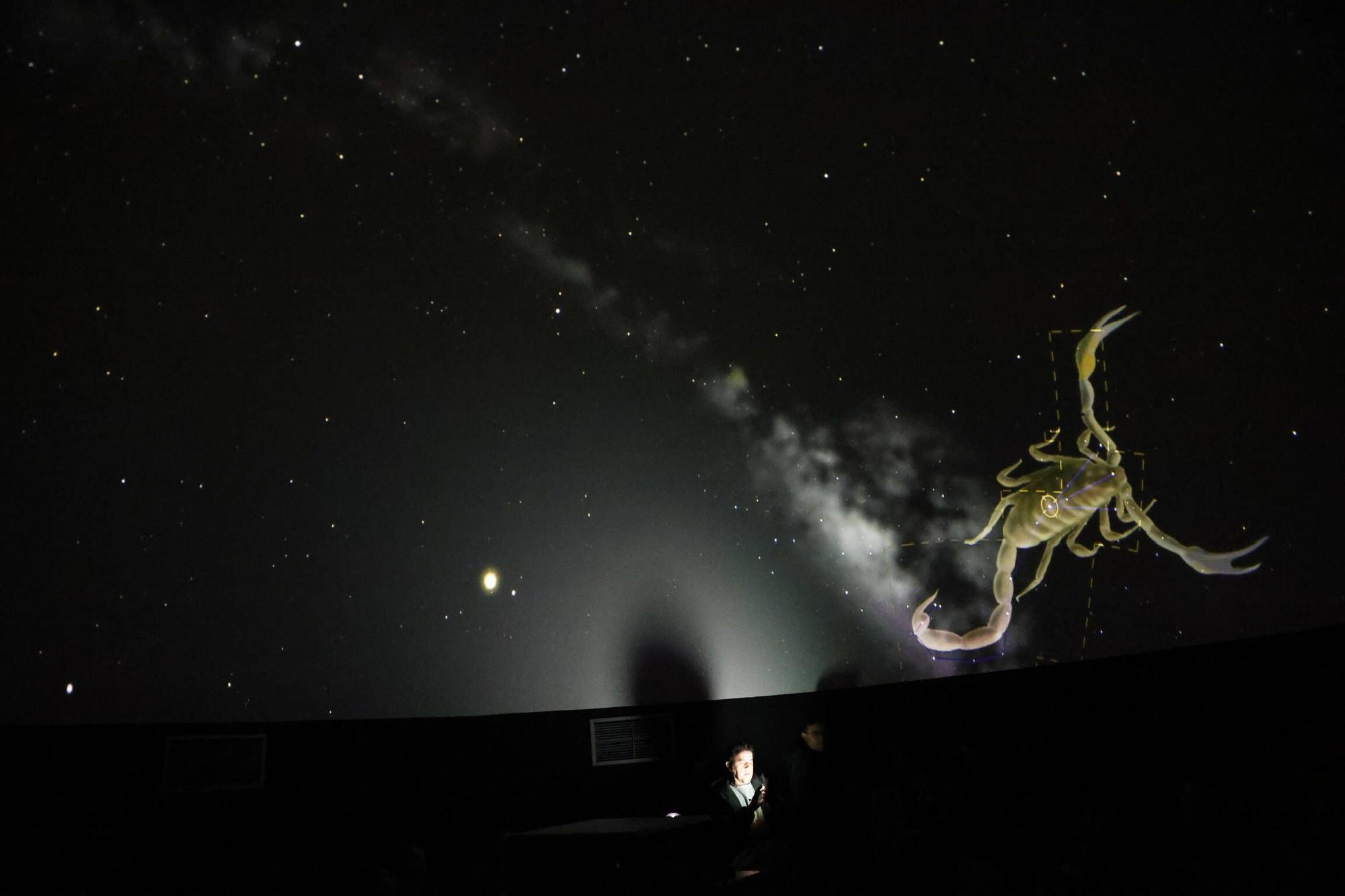 Así fue la inauguración del nuevo planetario de Marina Civil en Gijón (en imágenes)