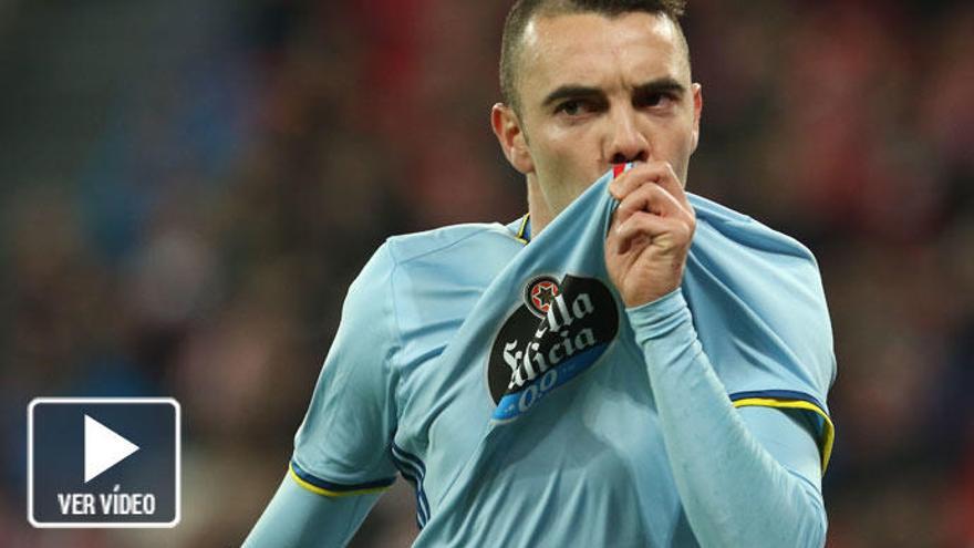 Aspas celebra un gol con el Celta. // LOF