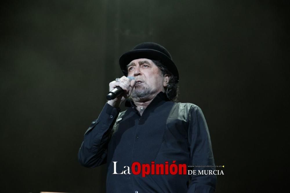 Joaquín Sabina lo niega todo en Murcia.