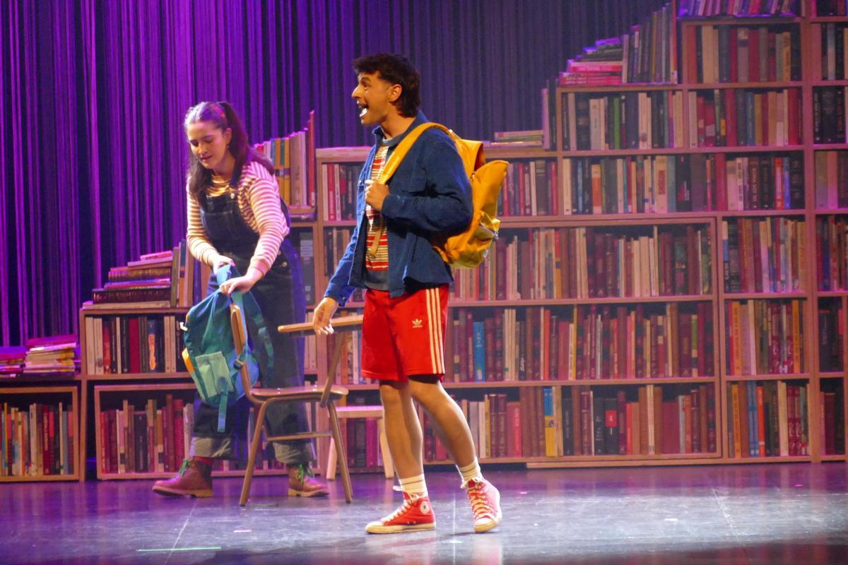 EN IMATGES | El musical 'El Fil Invisible' inicia la seva gira per Catalunya omplint el Teatre El Jardí de Figueres