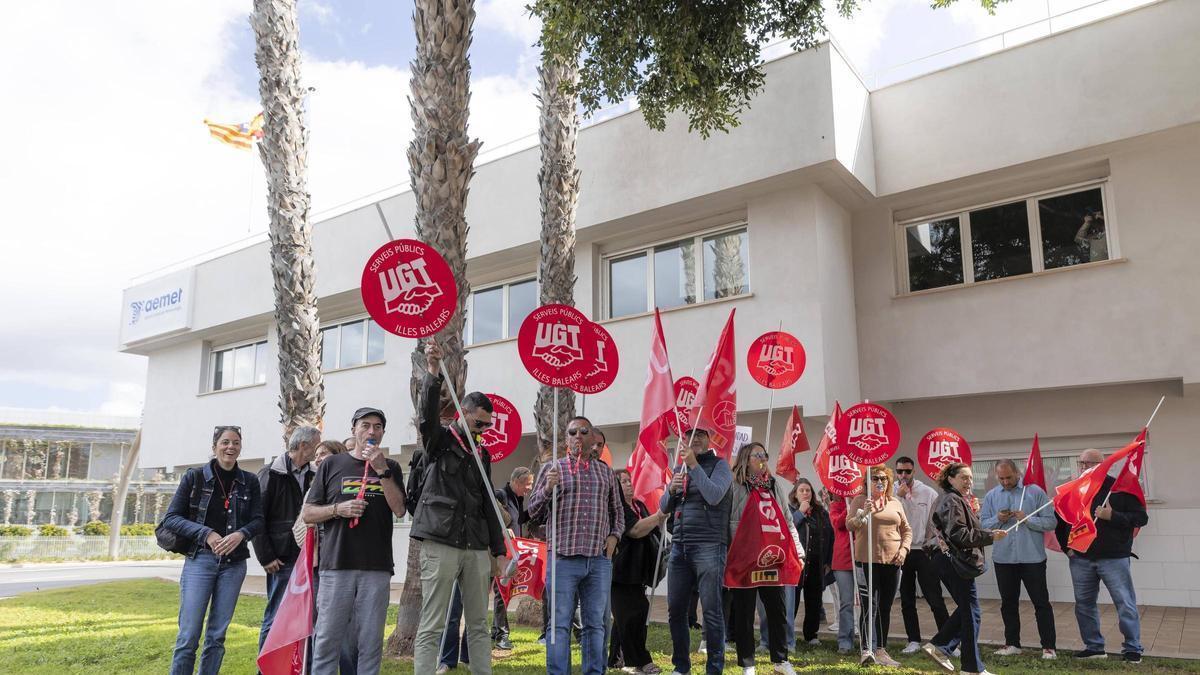 Protesta AEMET | Trabajadores de la Aemet protestan en Palma por la ...