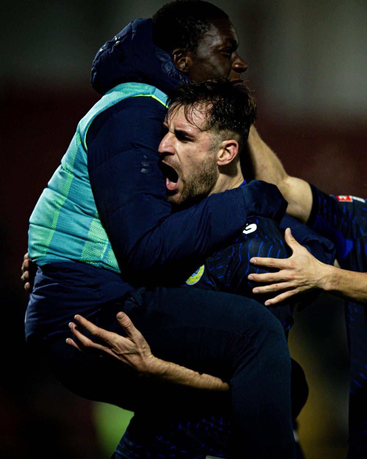 Barbero celebra su primer gol en liga con el Arouca.