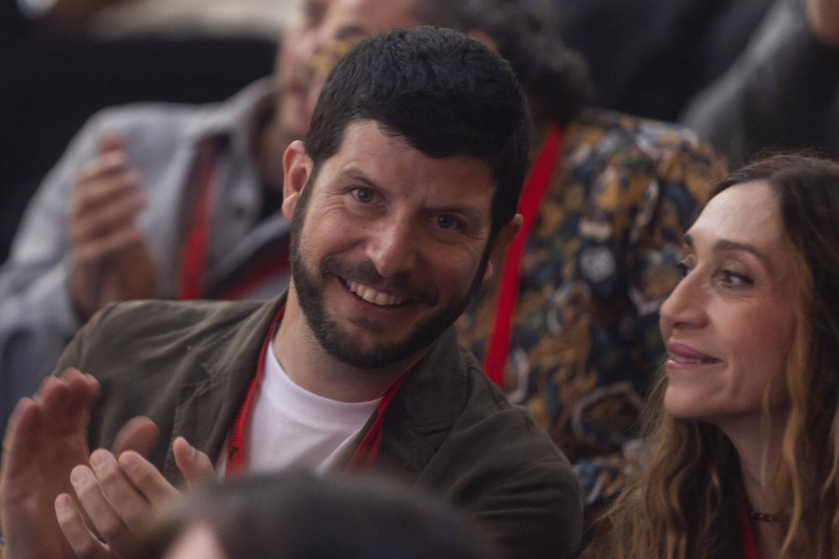 Valencia. VLC. Septimo congreso de Iniciativa del Poble Valencia en la que Aitana Mas y Alberto Ibañez han dejado la presidencia del partido, la ha asumido Carles Esteve y ha vuelto Monica Oltra para disputar la alcadia de Valencia