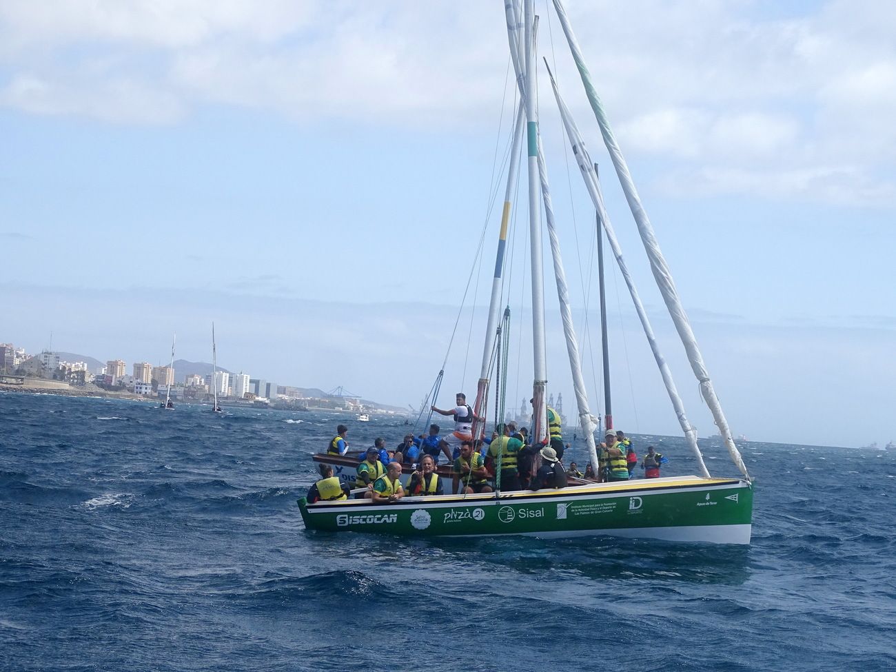 Campeonato de Vela Latina por el Día de Canarias