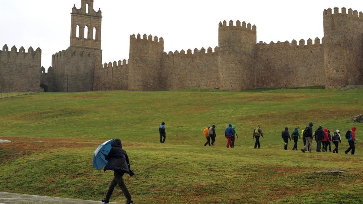 Temporal de lluvia y viento en Ávila por el paso de la borrasca Bárbara