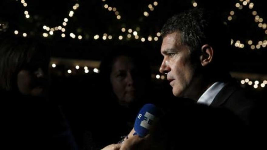 Banderas cree que España saldrá pronto de la crisis