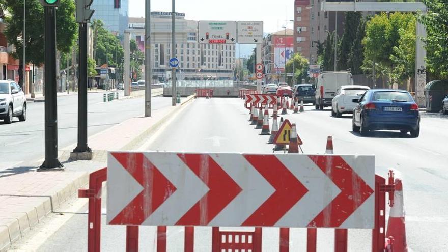 Las obras comenzaron ayer en el túnel de las Atalayas.