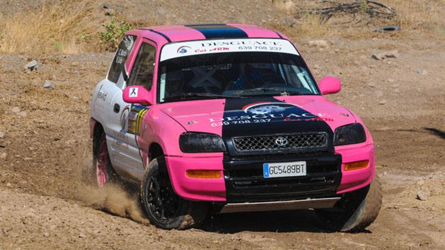 Martín-Liria, con Toyota RAV4, ganadoras en féminas.