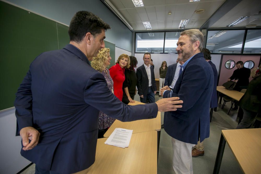 Presentación de la candidatura de Juan José Ruiz