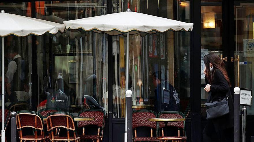 Els bars i restaurants de París patiran restriccions.