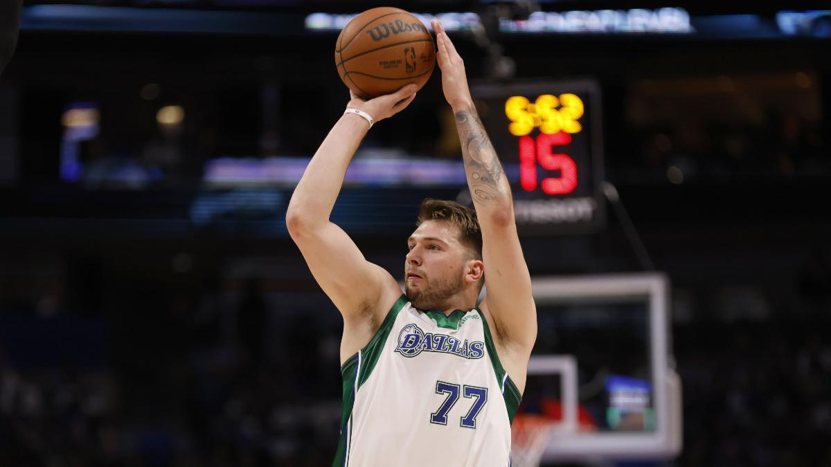 Luka Doncic, durante su exhibición ante los Lakers