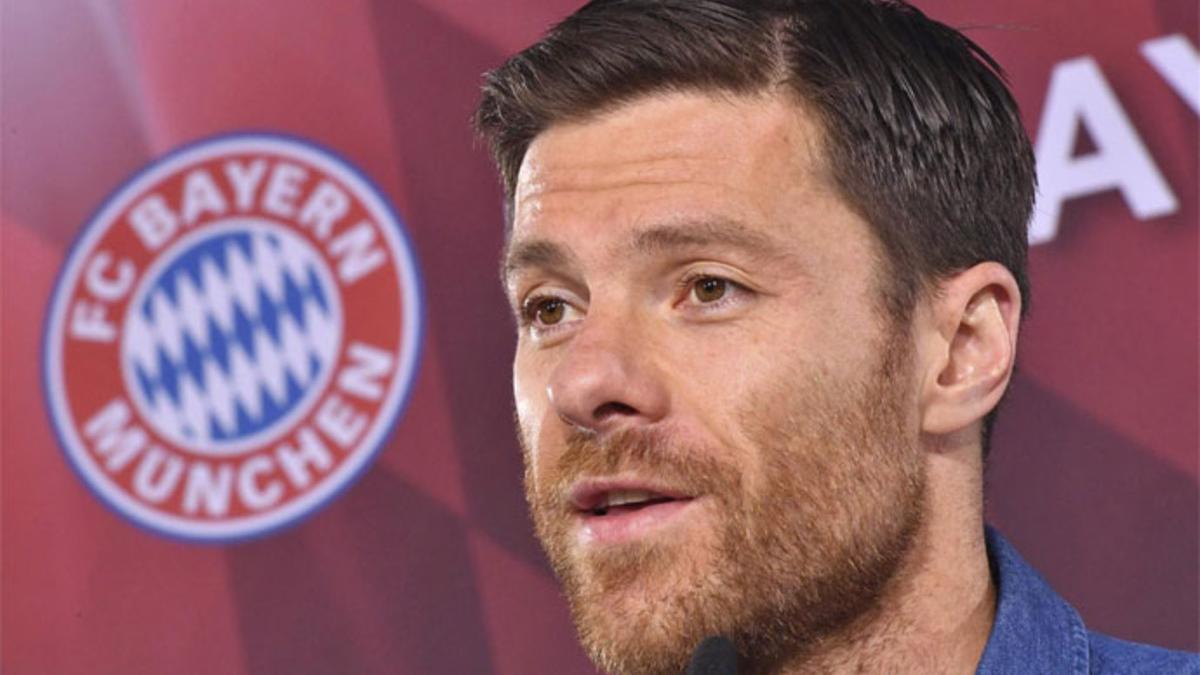 Xabi Alonso habló del duelo Mourinho - Guardiola