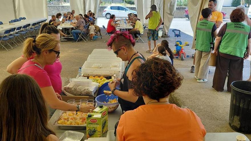 Los evacuados por el incendio de Huesca ante el regreso a casa: "La gente está cansada y con ganas de volver"