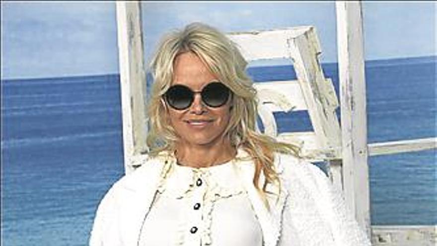 El ‘#Metoo’ es excesivo para Pamela Anderson