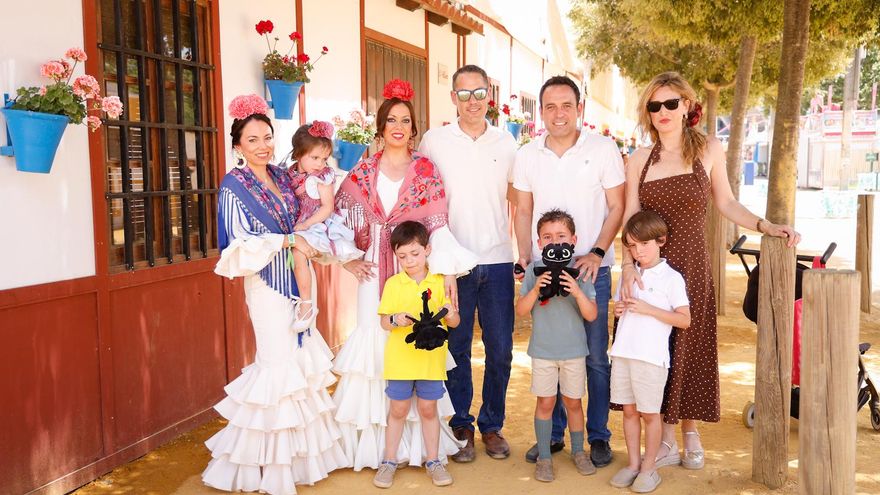 Amigos y familiares en el último día de Feria