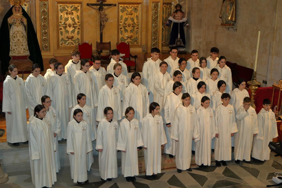 El coro crevillentino en la iglesia de San Sebastían en Salamanca