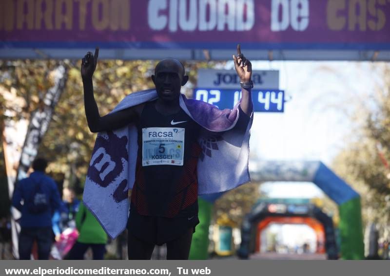 GALERÍA DE FOTOS -- Maratón Meta 14.00-14.15