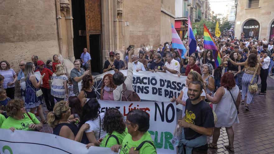 Manifestación contra la masificación turística