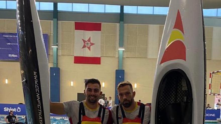 Álex Casal y Samu Pardavila ya están en Estados Unidos con la selección española