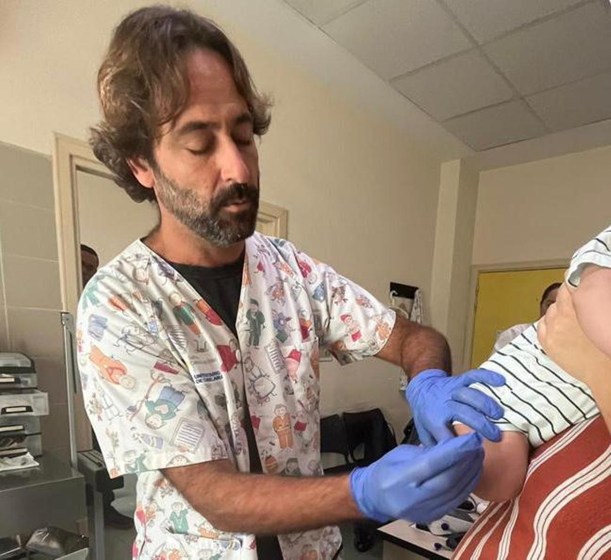 Vacunacion contra el VRS en un centro de salud del SCS