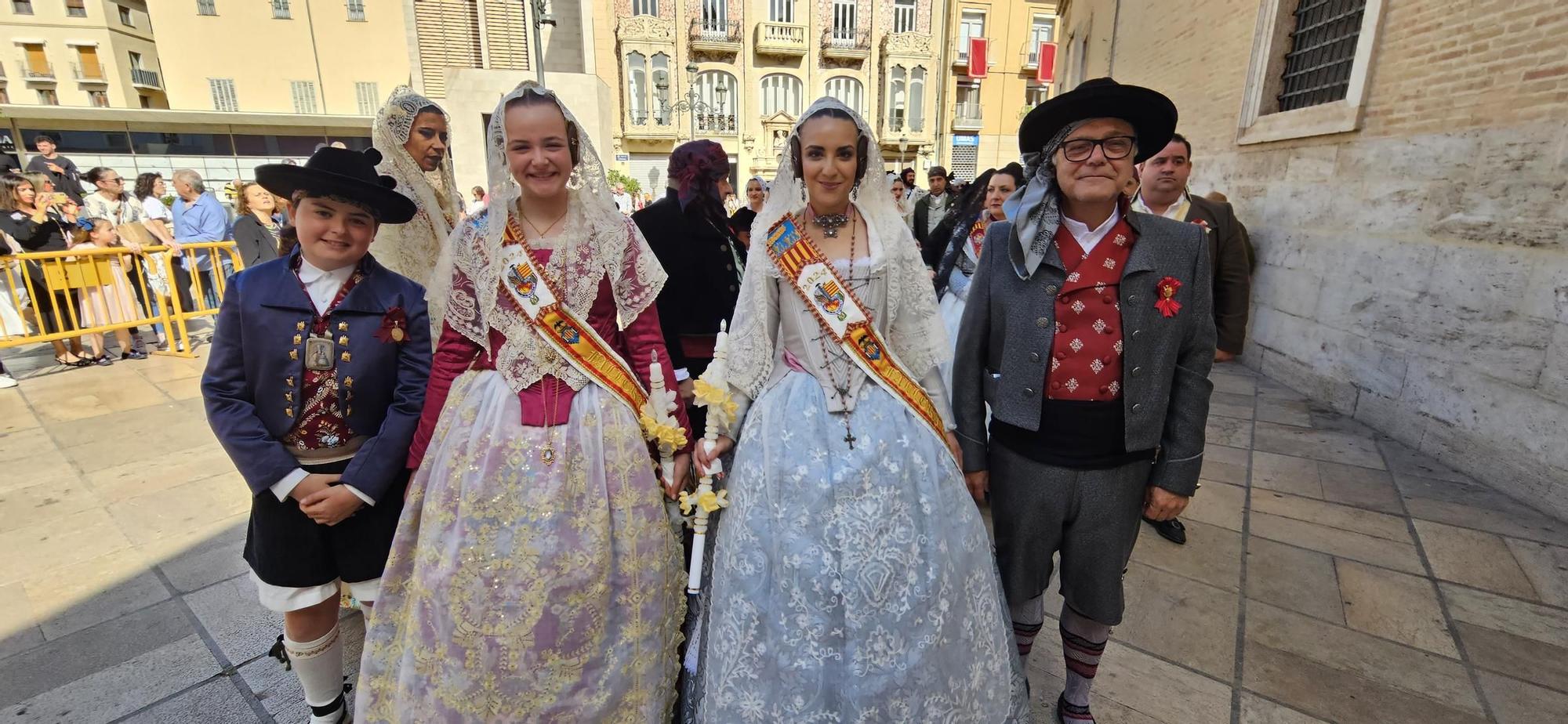 Las comisiones de falla en la Procesión de la Virgen (1/5)