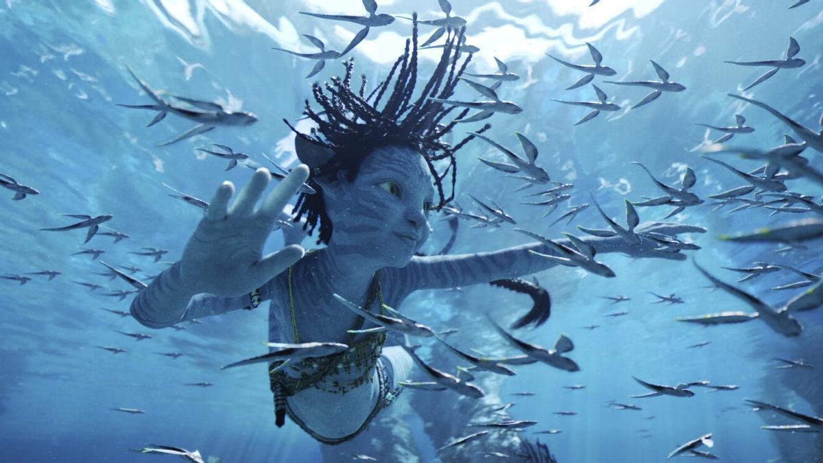 Un fotograma de ’Avatar: el sentido del agua’, de James Cameron.