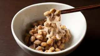Natto, el superalimento fermentado japonés que cada vez más expertos recomiendan