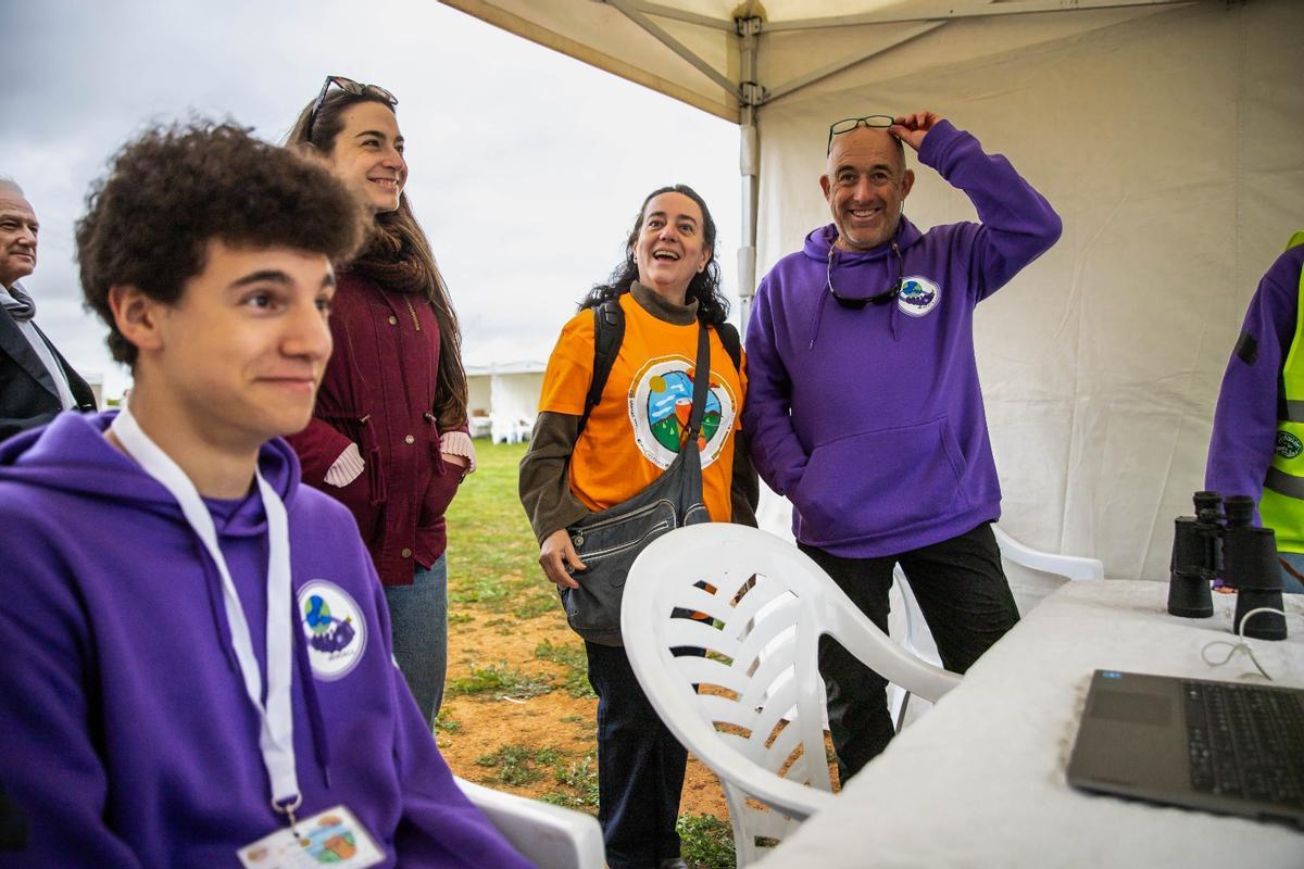 Alumnos de dieciséis institutos de Baleares lanzan sus satélites al cielo en el Desafío CanSat 2025