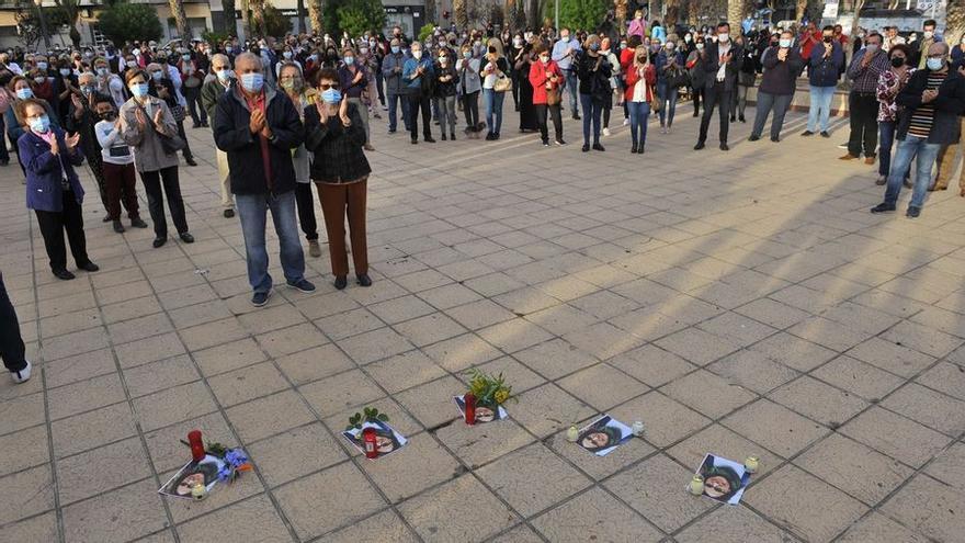 Homenaje a la funcionaria asesinada en La Hoya el pasado mes de noviembre.