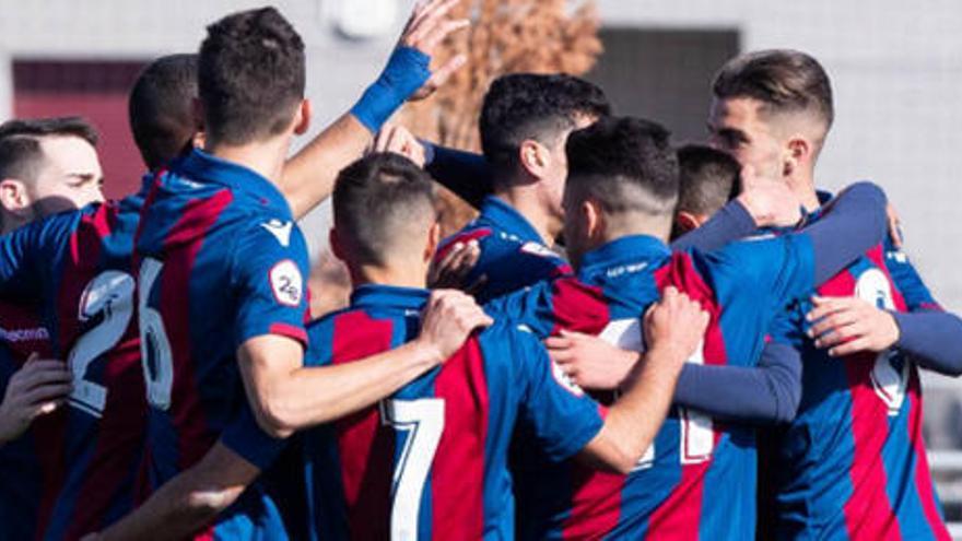 El Atlético Levante logra la primera victoria del año