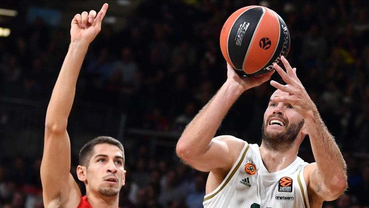 Calathes ya encara el camino del Palau