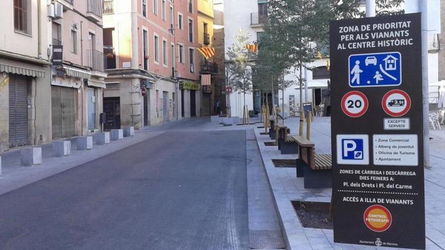 La plaça d&#039;Europa, al centre històric de Manresa.