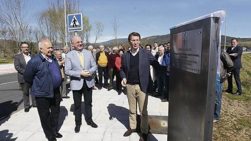 Núñez Feijóo preside la inauguración de la ampliación del polígono de Pazos. // J. Regal